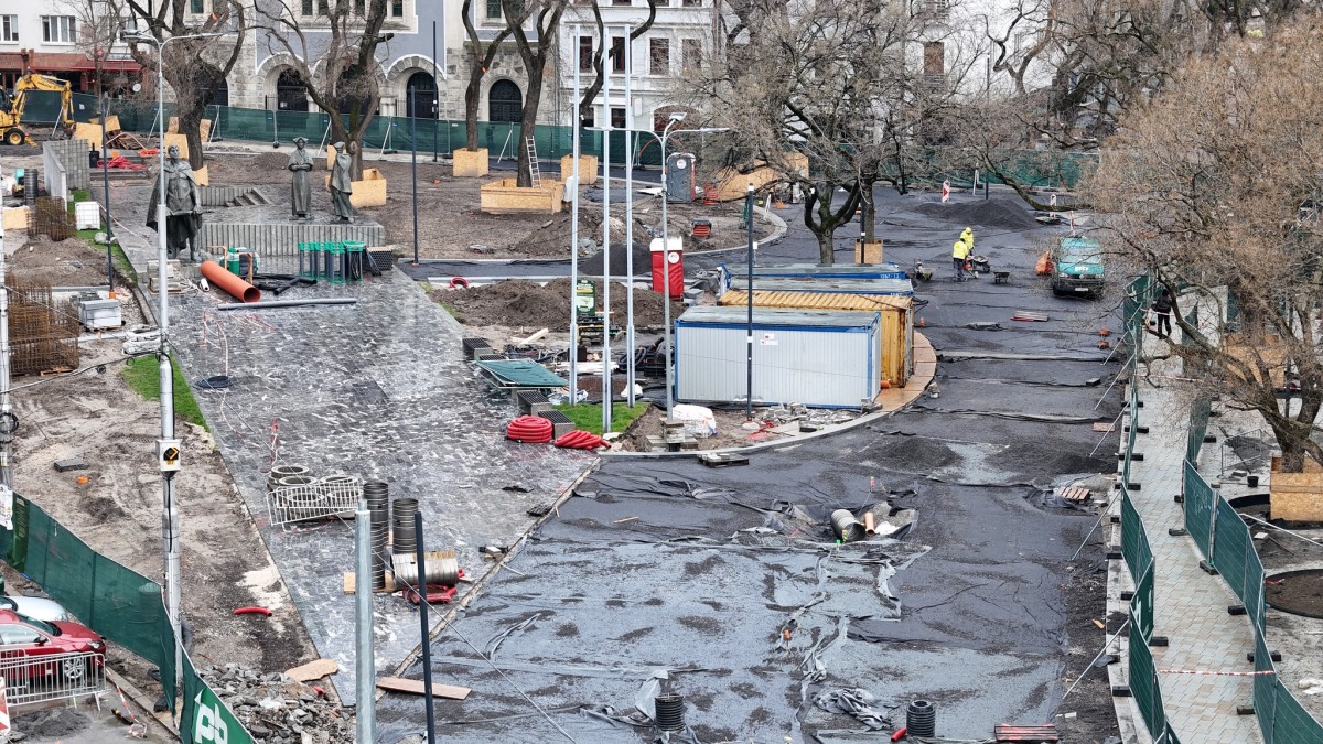 nám. snp bratislava rekonštrukcia
