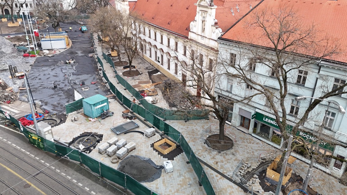 nám. snp bratislava rekonštrukcia