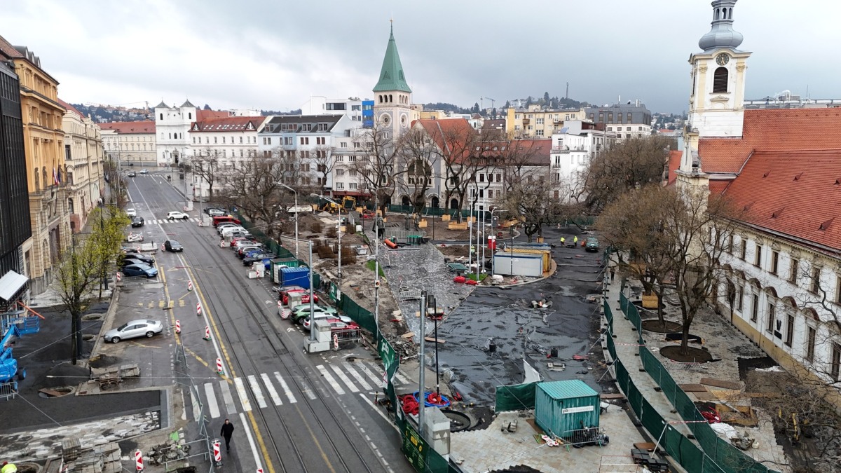 rekonštrukcia námestie snp bratislava