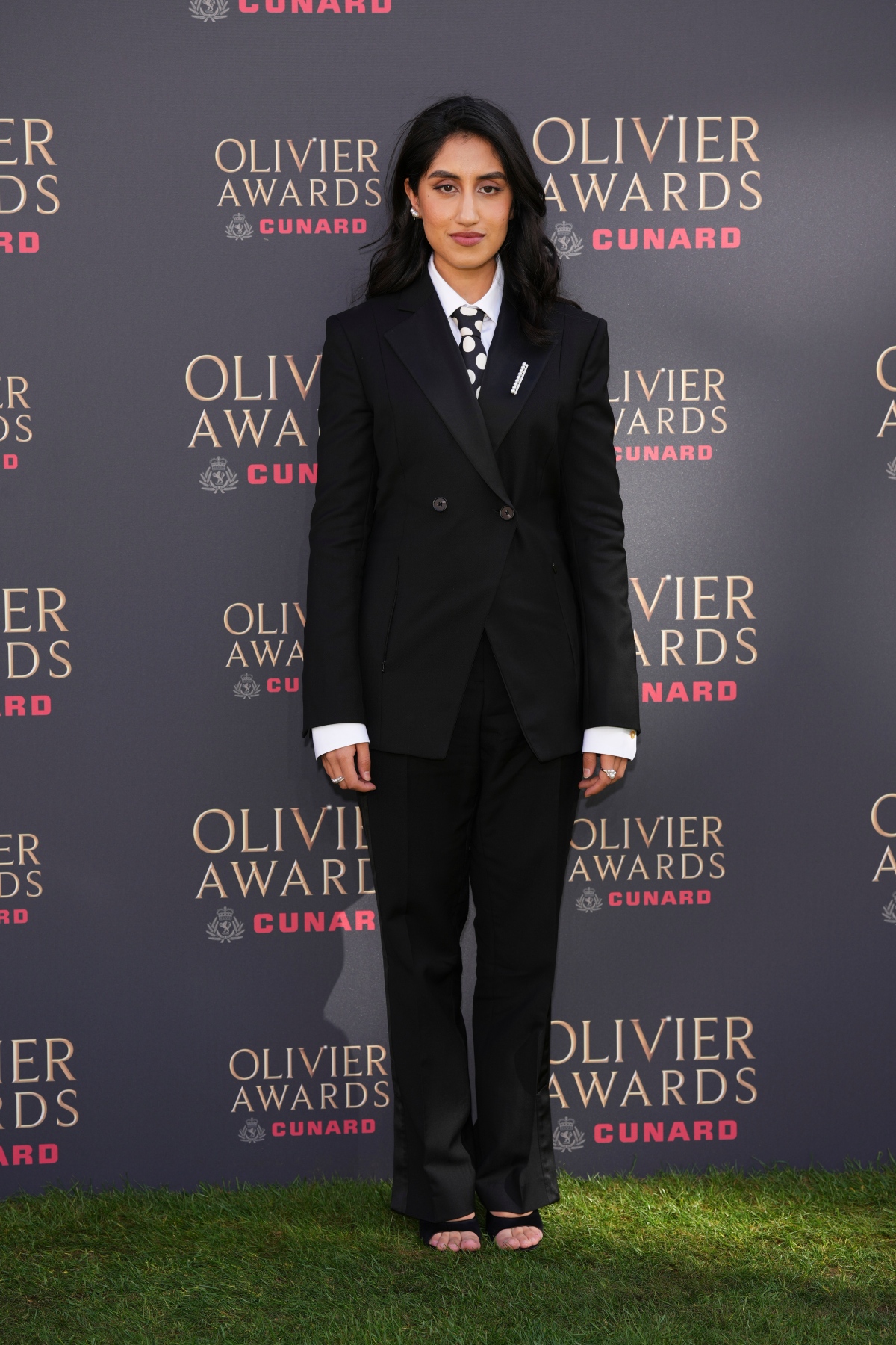 Herečka Ambika Mod pred vyhlásením cien Olivier Awards.