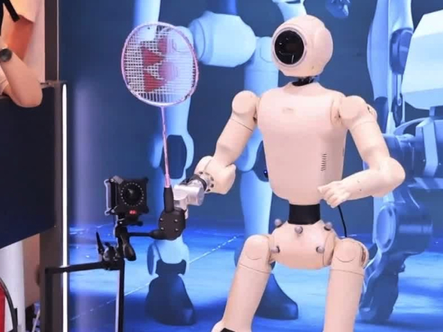robot hrá bedminton, Reuters, NEPOUZIVAT