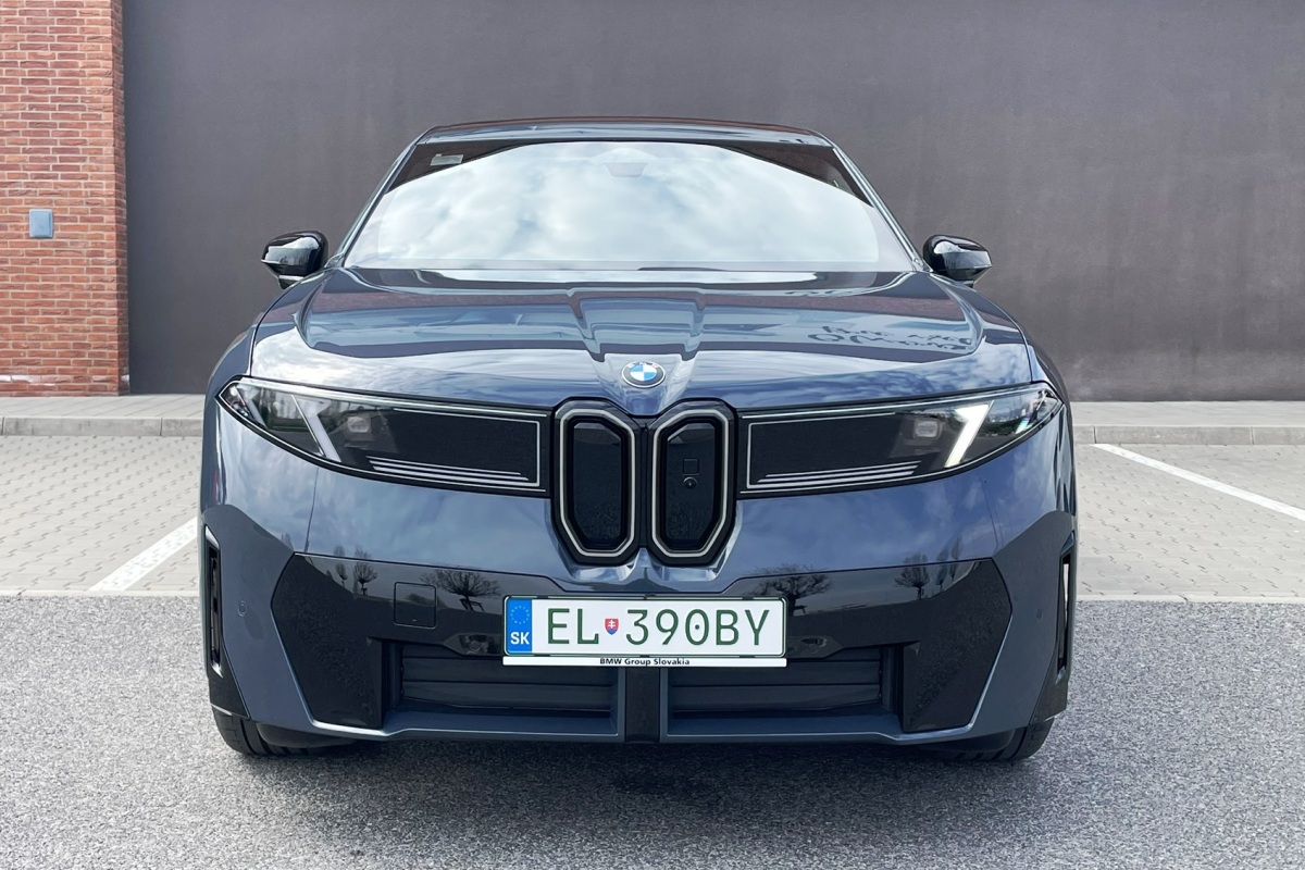 BMW iX3 50 xDrive - test 2026