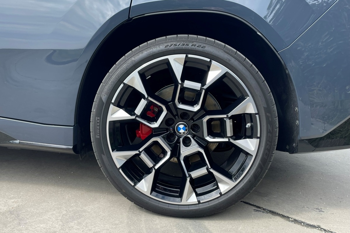 BMW iX3 50 xDrive - test 2026