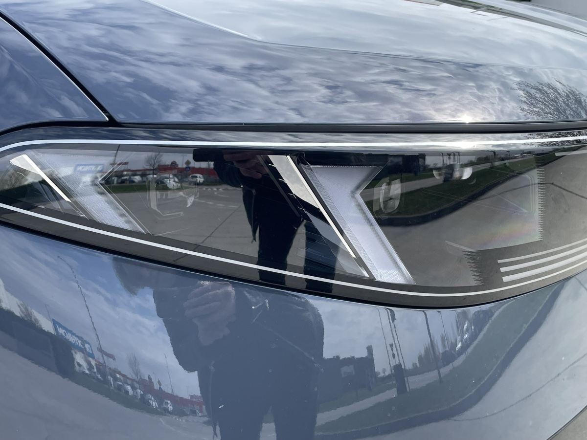 BMW iX3 50 xDrive - test 2026