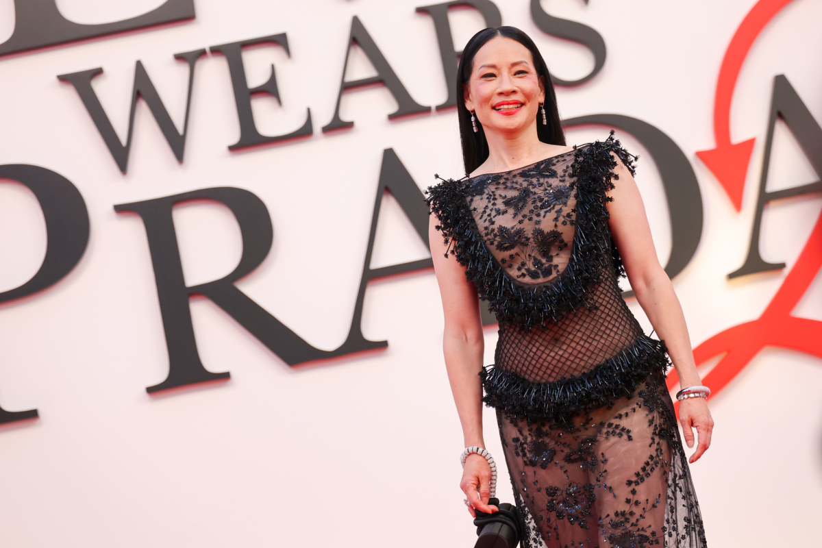 Herečka Lucy Liu v kreácii Goerges Hobeika. 