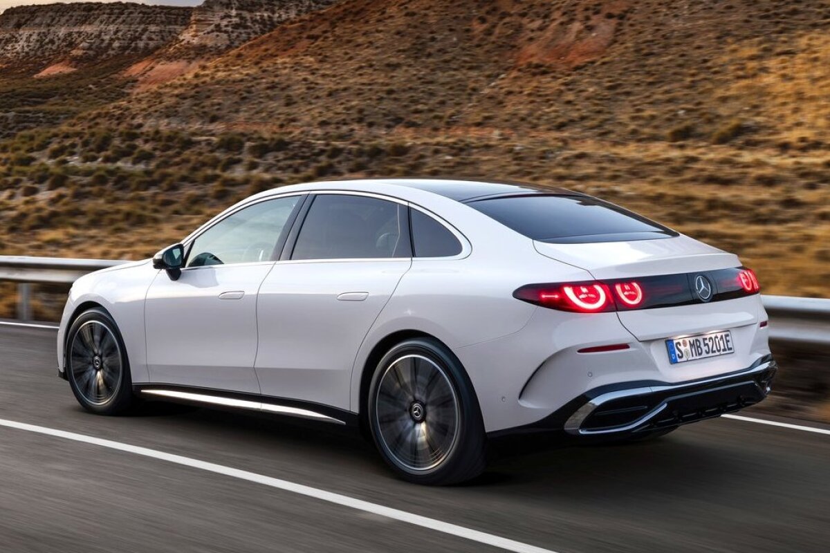 Mercedes-Benz C - 2026
