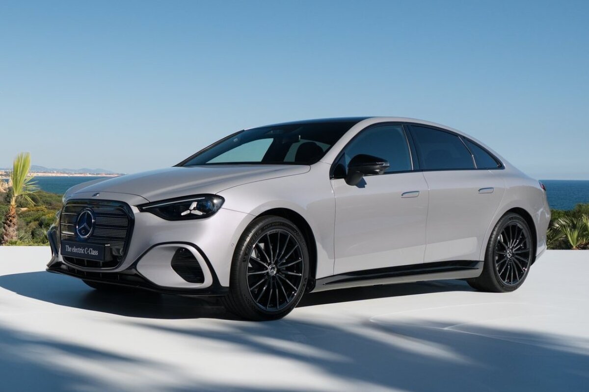 Mercedes-Benz C - 2026