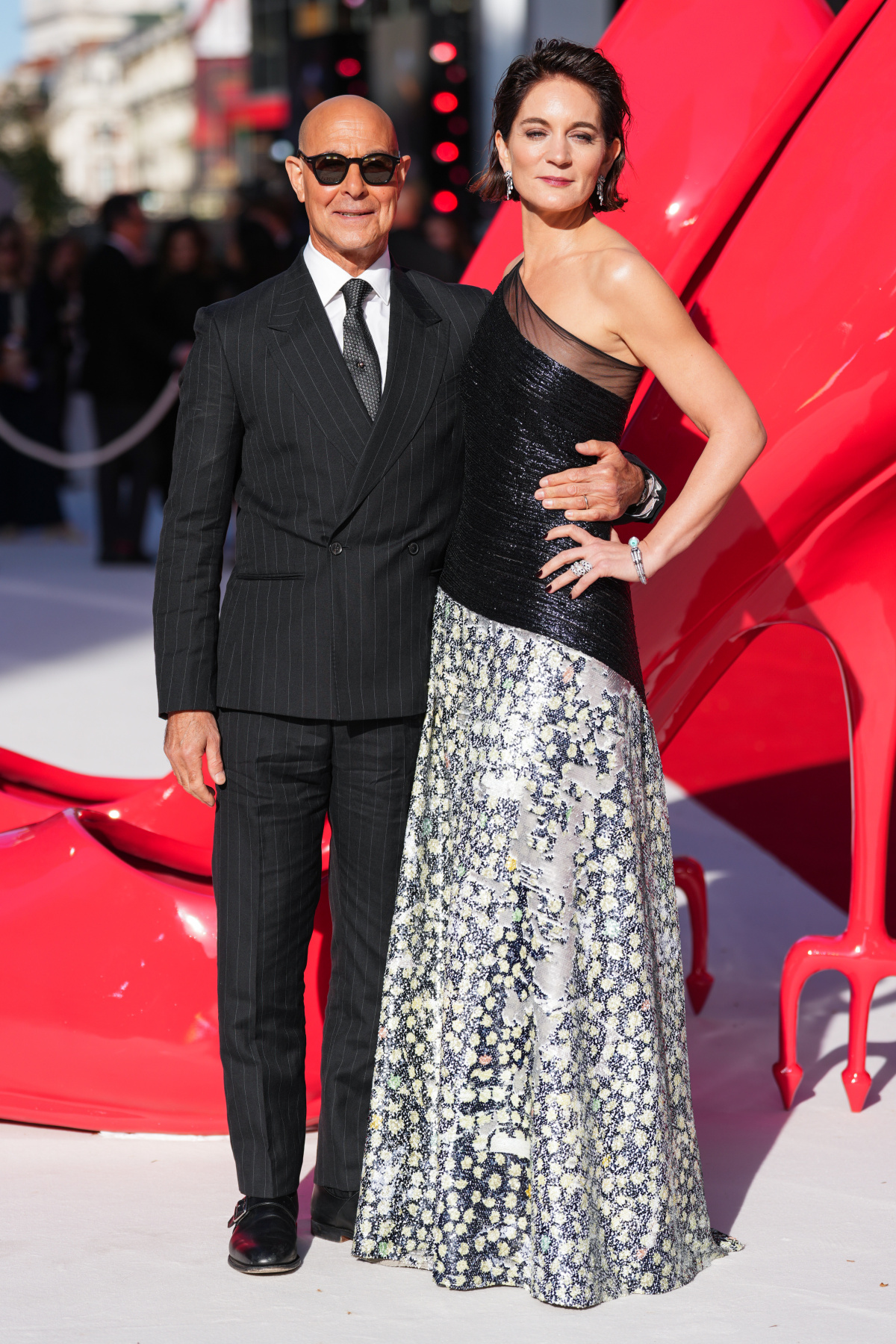 Herec Stanley Tucci a jeho manželka Felicity Blunt.