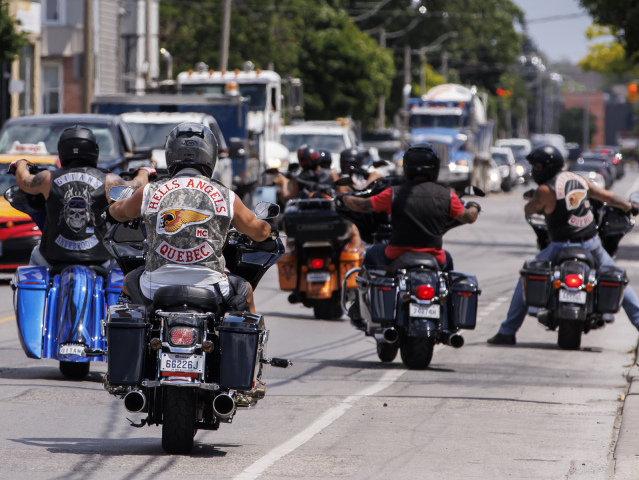 motorkári Hells Angels
