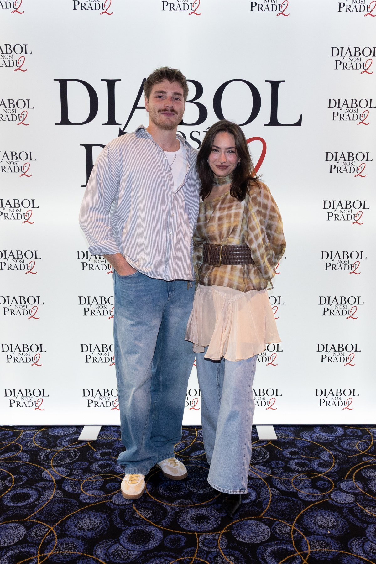 Hostia na premiére filmu Diabol nosí Pradu 2.