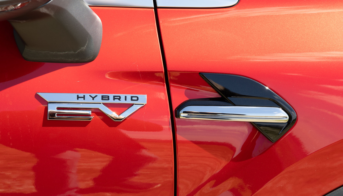 Mitsubishi - Grandis 1,8 HEV - test 2026