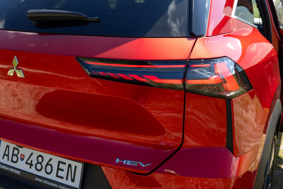 Mitsubishi - Grandis 1,8 HEV - test 2026